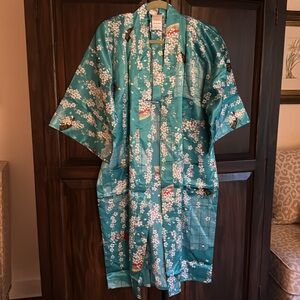 Japanese Kimono NWT
